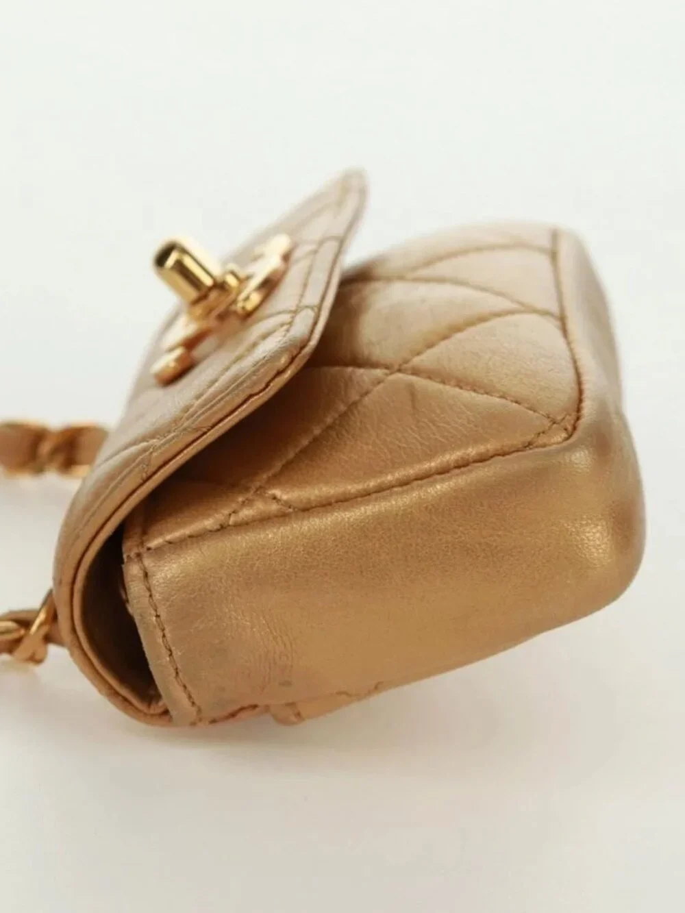 CHANEL Mini Matelasse 10 Chain Handle Pouch Lamb Skin Gold CC Auth 165375V